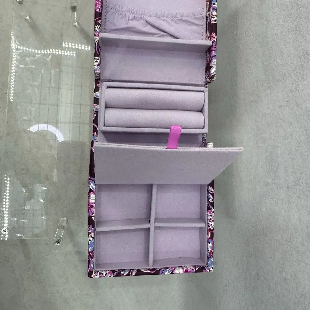 New Lilly Pulitzer Amarena Cherry Tropical With A Twist Travel Jewelry Organizer